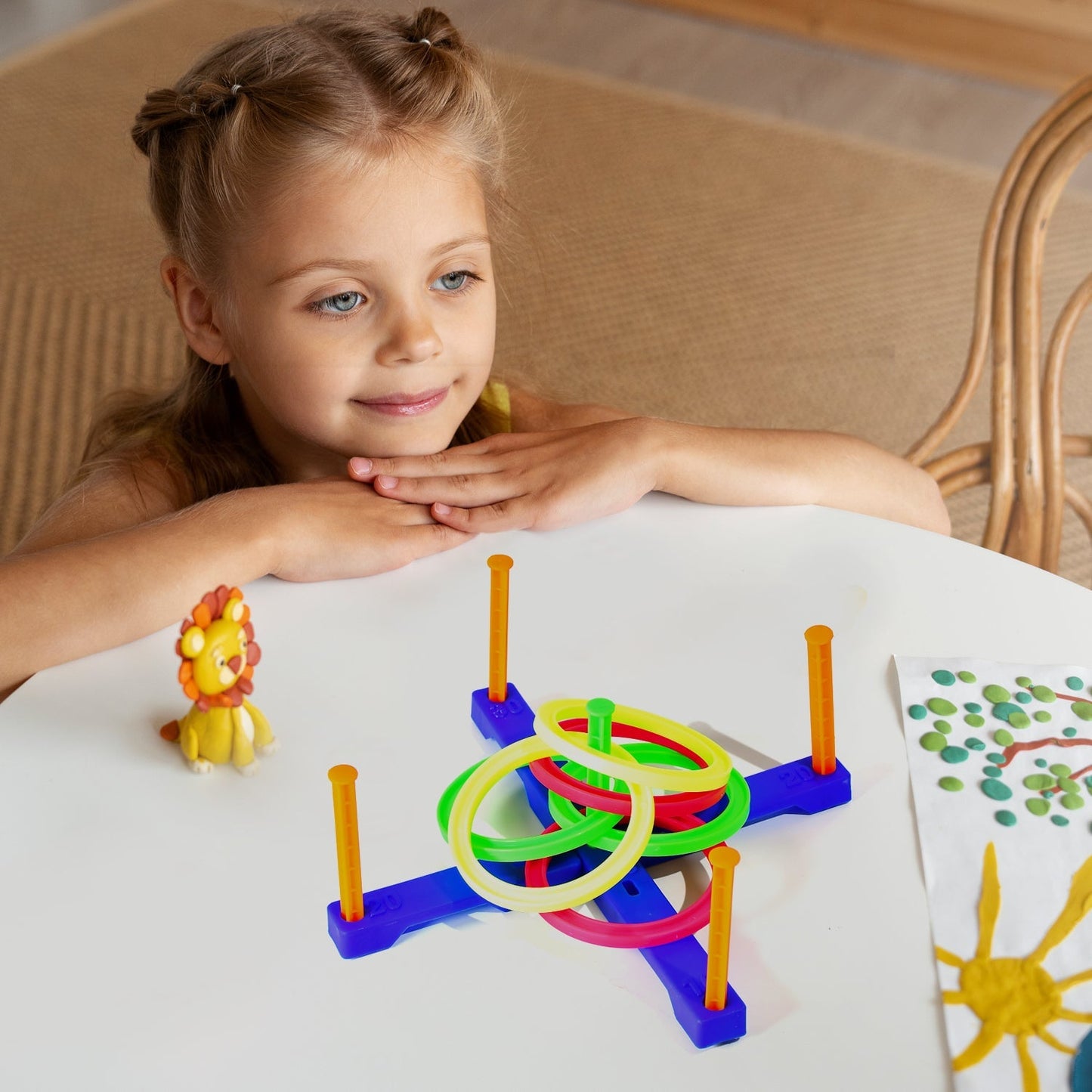 Kids' ring toss indoor game