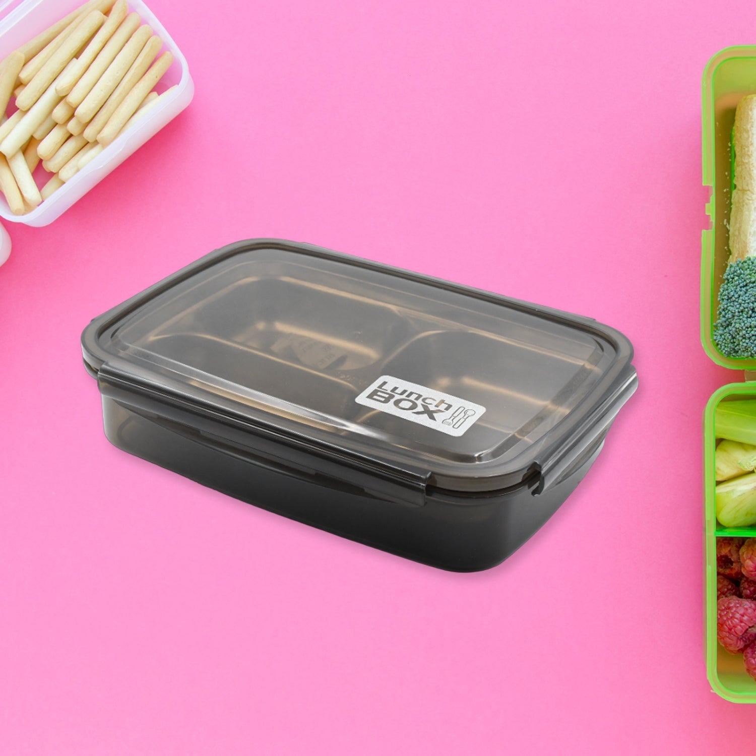 4-compartment lunch box with stainless steel and black transparent design